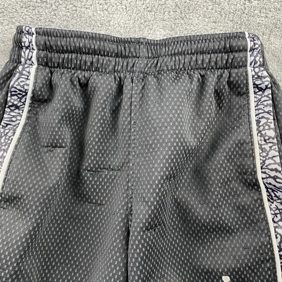 Jordan Black Cement Shorts Jersey Kids Youth XS White Gray Dri-Fit - Picture 4 of 13